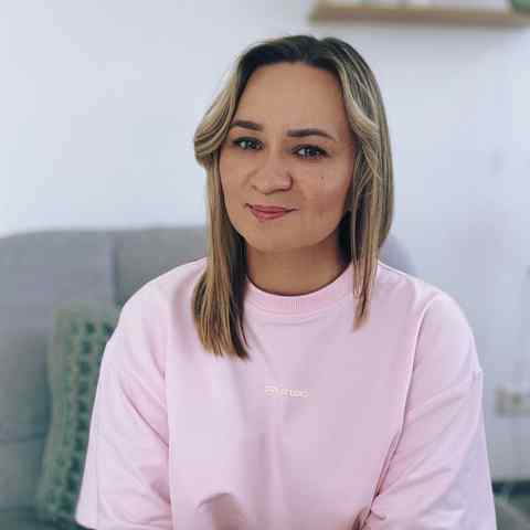 Психолог Юлия Барсугачёва